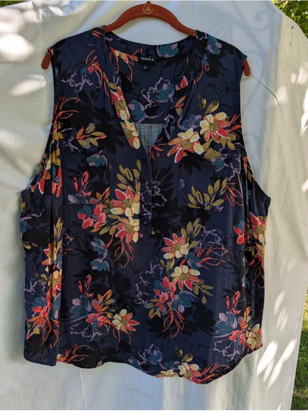 torrid Navy Floral V-Neck Sleeveless Top
